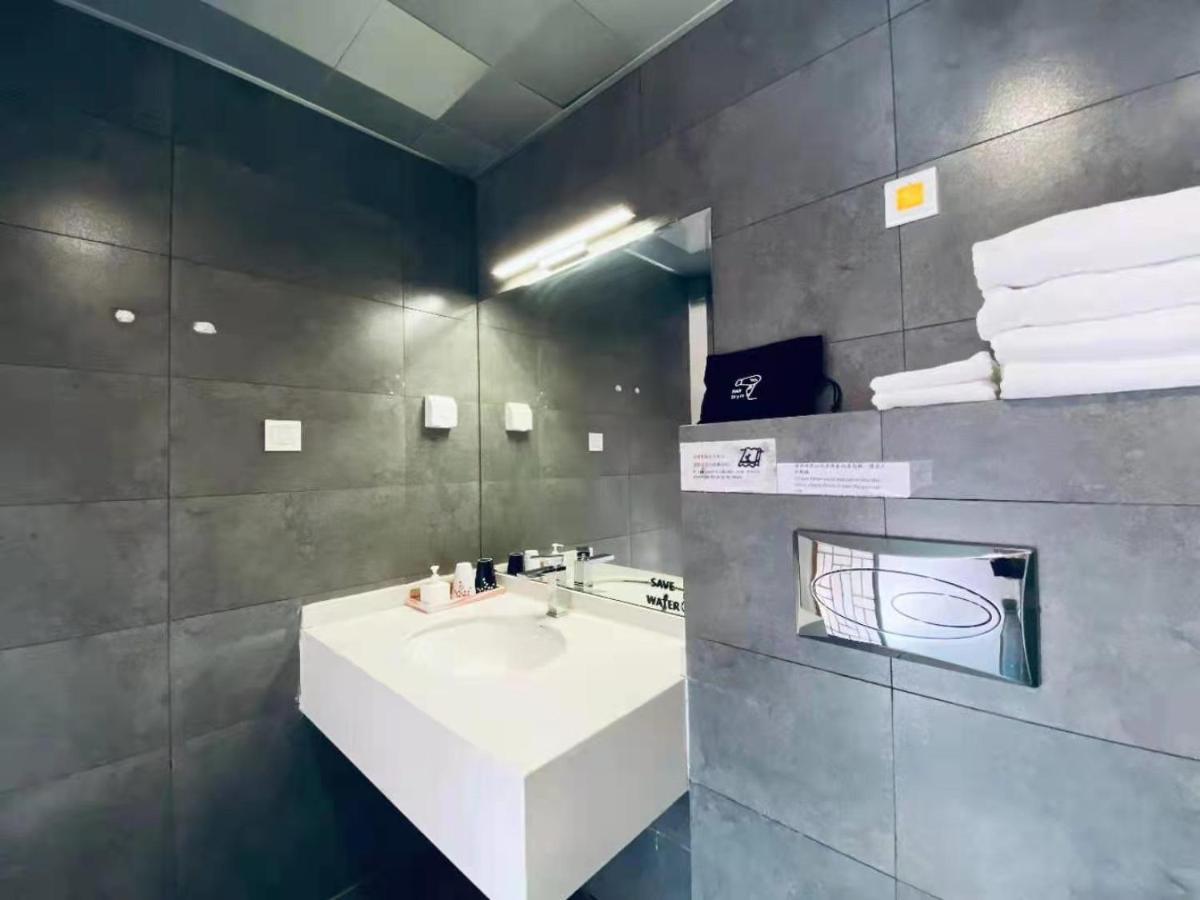 Songy Hundred-Year Courtyard Hotel Пекин Екстериор снимка